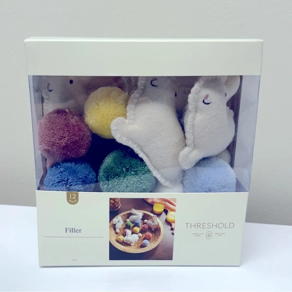 Threshold Bunny Decorative Filler- Bunnies & Poms, New!